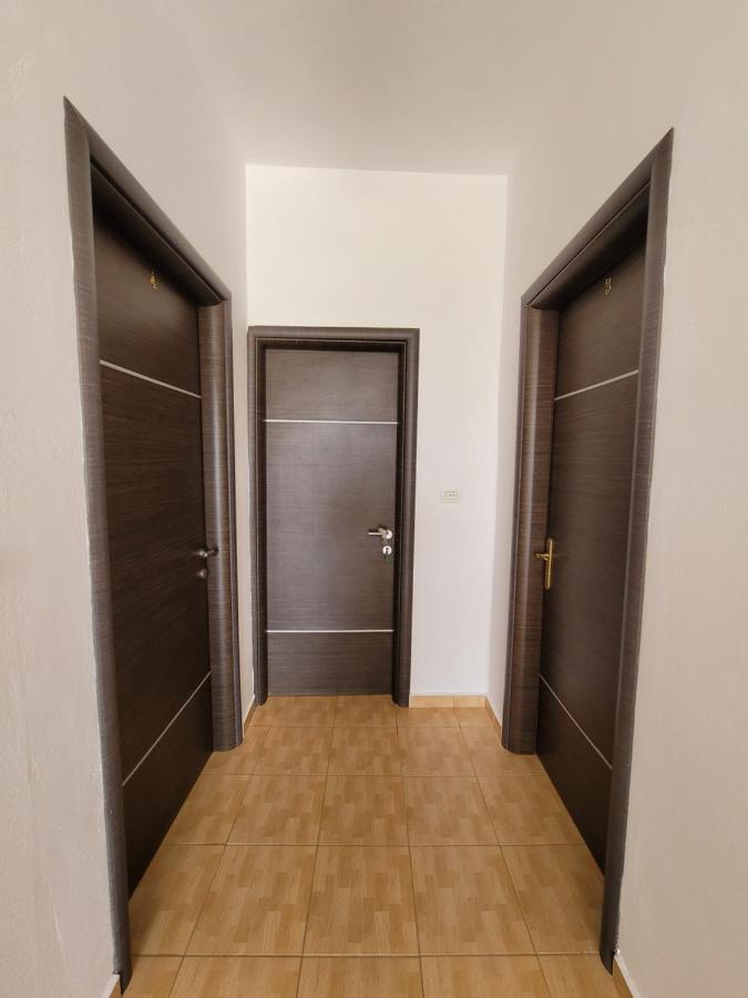 Roku Gasthof Ksamil